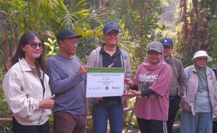 USB Jadi Kampus Pertama Donasikan 1.000 Pohon untuk Konservasi KBU