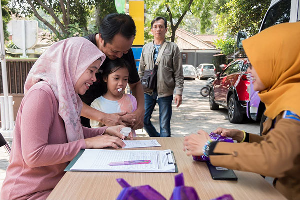 Periksa Gigi Gratis! RSKGM Gelar Safari Dental Care Keliling 30 Kecamatan