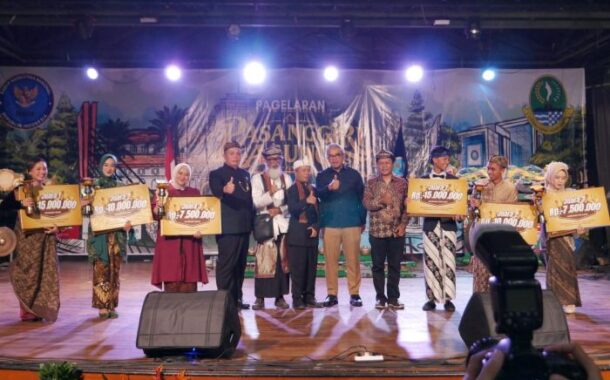 Bukan Sekadar Lomba, Kawih Sinom 'Narkoba Musuh Bangsa' Jadi Pesan untuk Generasi Muda