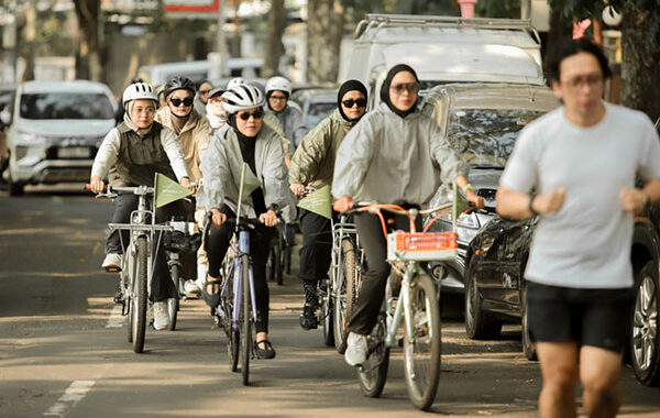 Enggan Gowes Sendirian? Pedal Puff Girls Jadi Wadah Pesepeda Perempuan di Bandung