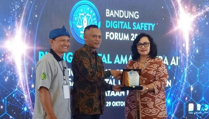 Wajah dan Suara Bisa Dipalsukan AI, PWI Jabar Ingatkan Bahaya Hoaks dan Penipuan Digital
